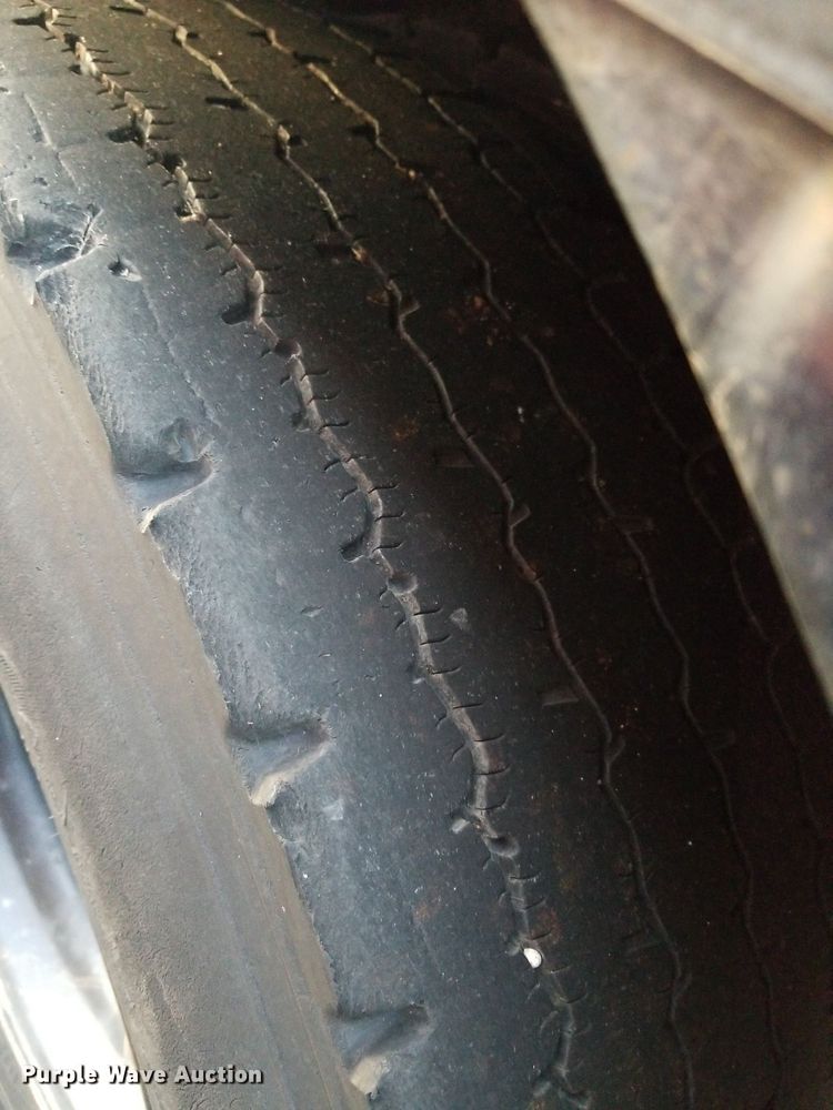 image for item DP3051 2002 Blue Bird TC2000  school bus