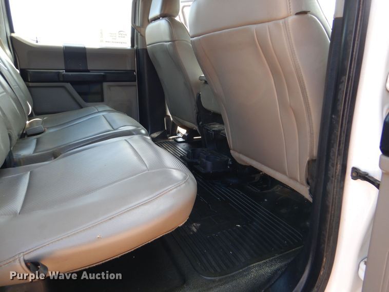 image for item DP8610 2019 Ford F350 Super Duty XL  Crew Cab utility bed pickup truck