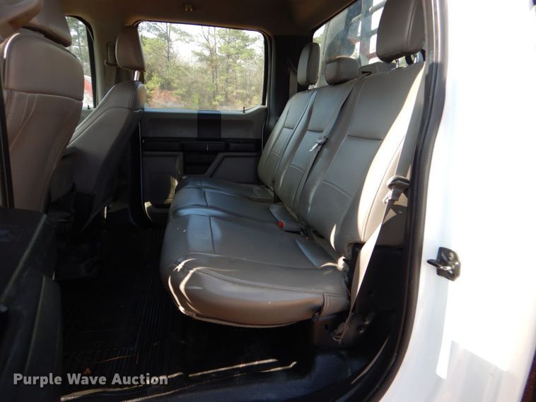 image for item DP8610 2019 Ford F350 Super Duty XL  Crew Cab utility bed pickup truck