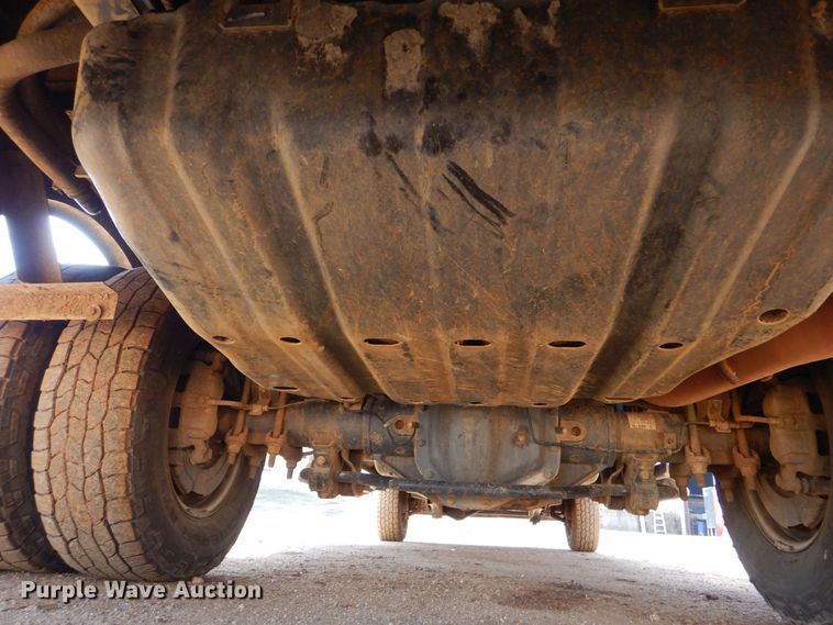 image for item DP8610 2019 Ford F350 Super Duty XL  Crew Cab utility bed pickup truck