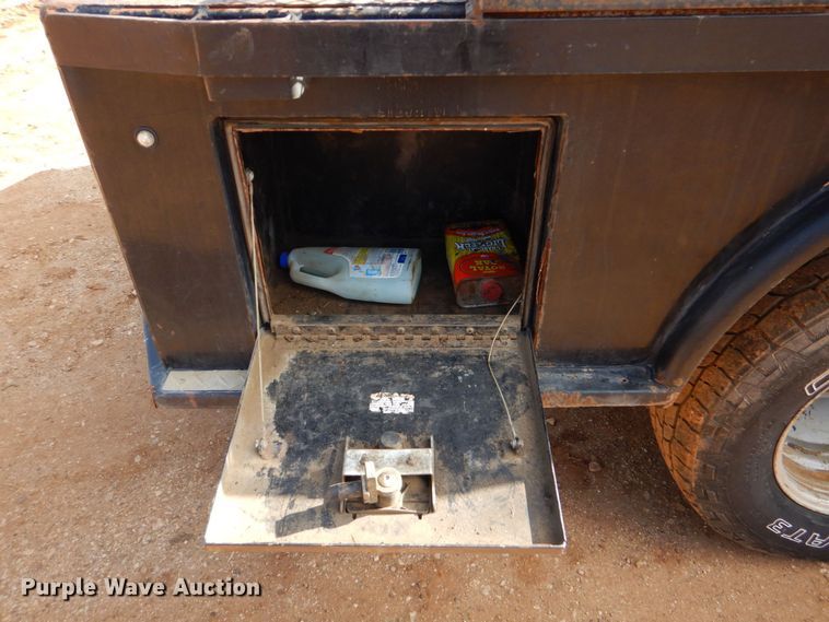 image for item DP8610 2019 Ford F350 Super Duty XL  Crew Cab utility bed pickup truck