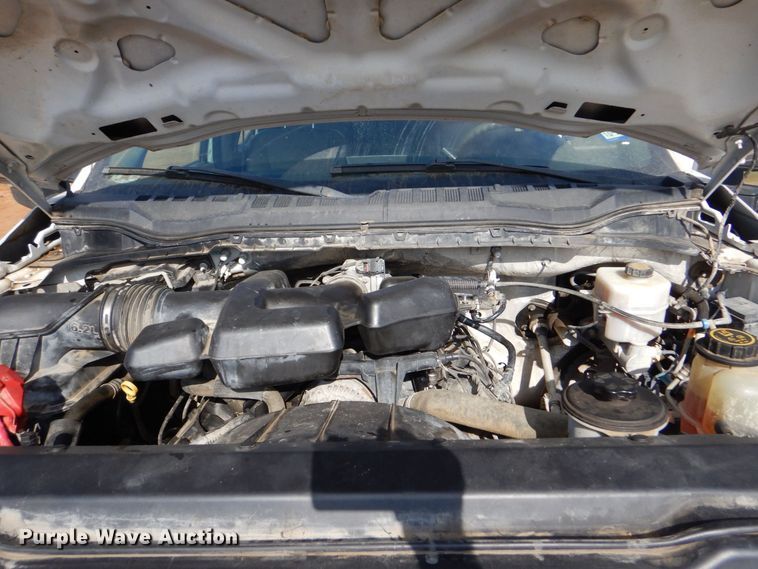 image for item DP8610 2019 Ford F350 Super Duty XL  Crew Cab utility bed pickup truck