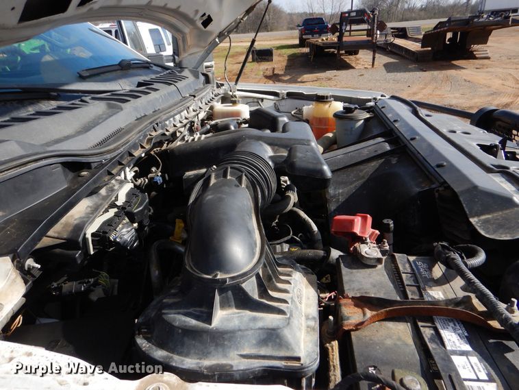 image for item DP8610 2019 Ford F350 Super Duty XL  Crew Cab utility bed pickup truck