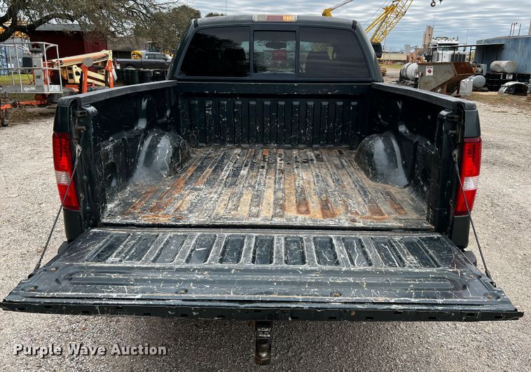 image for item DQ1966 2005 Ford F150  SuperCrew pickup truck