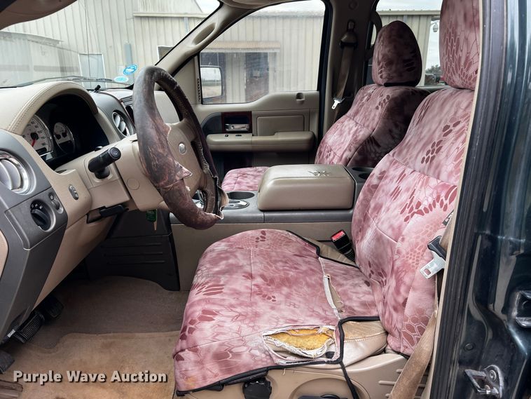 image for item DQ1966 2005 Ford F150  SuperCrew pickup truck