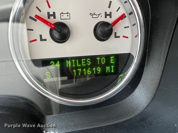 image for item DQ1966 2005 Ford F150  SuperCrew pickup truck