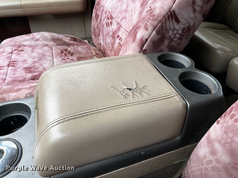 image for item DQ1966 2005 Ford F150  SuperCrew pickup truck