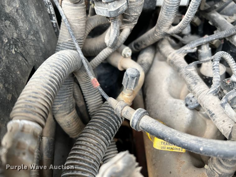 image for item DQ1966 2005 Ford F150  SuperCrew pickup truck