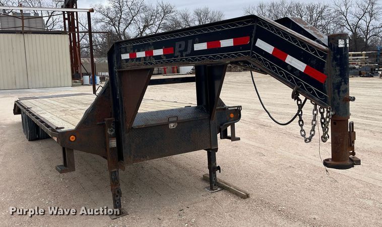 image for item DQ3952 2012 PJ  equipment trailer