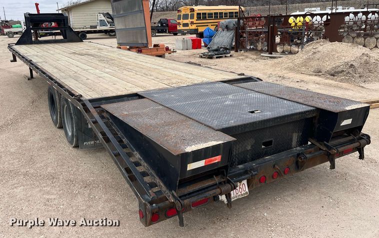 image for item DQ3952 2012 PJ  equipment trailer