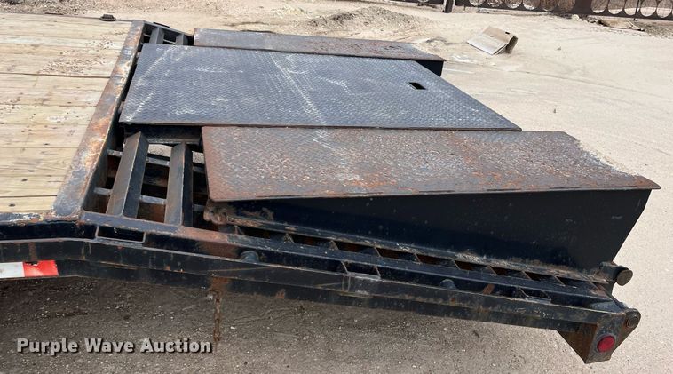 image for item DQ3952 2012 PJ  equipment trailer