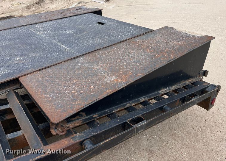 image for item DQ3952 2012 PJ  equipment trailer