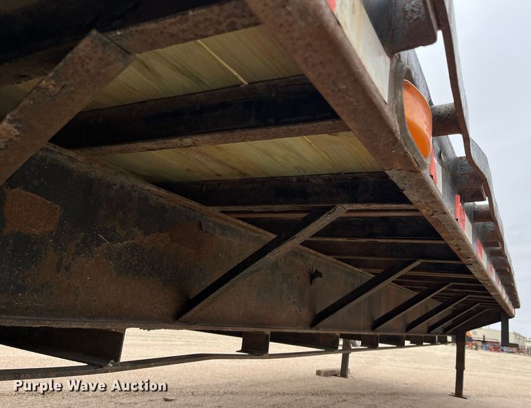 image for item DQ3952 2012 PJ  equipment trailer