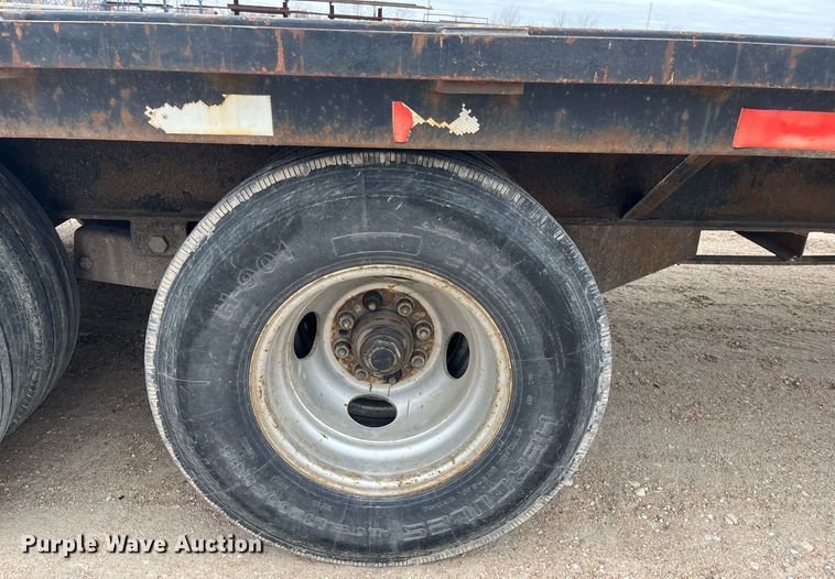 image for item DQ3952 2012 PJ  equipment trailer