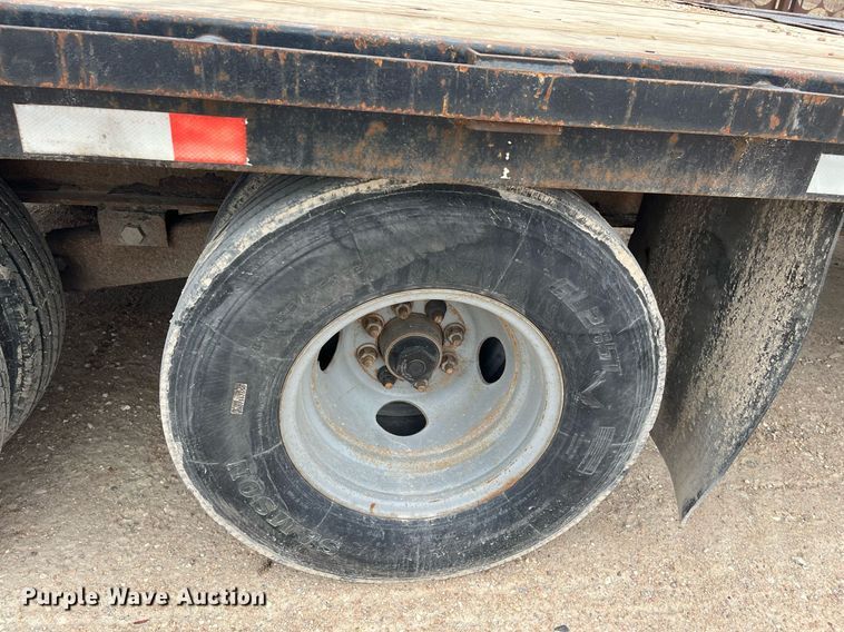 image for item DQ3952 2012 PJ  equipment trailer