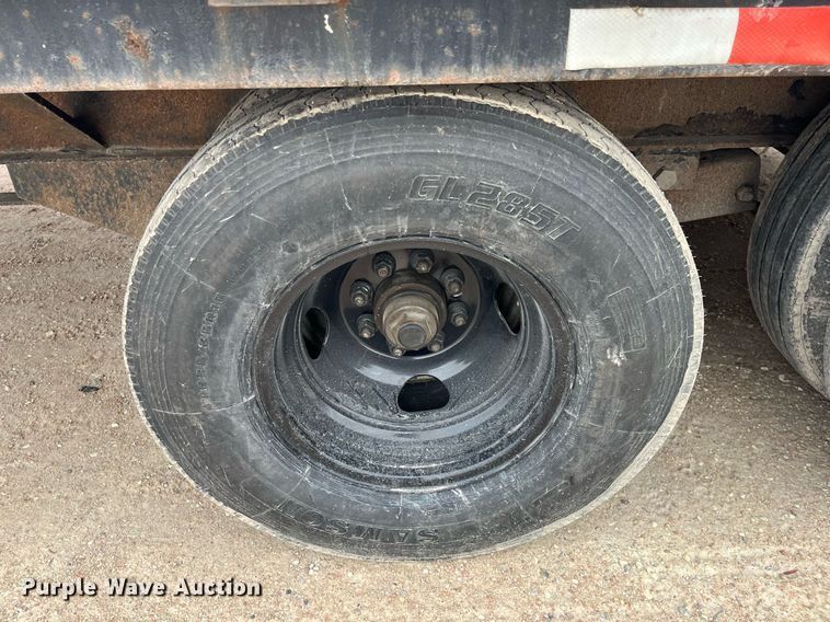 image for item DQ3952 2012 PJ  equipment trailer