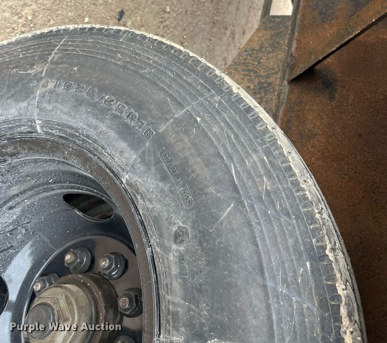 image for item DQ3952 2012 PJ  equipment trailer