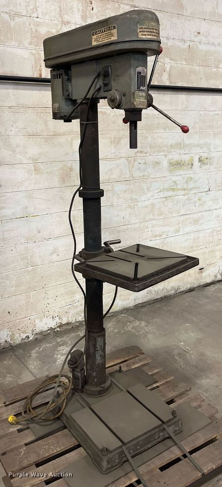 image for item DQ3953 1978 Duracraft PD22-12  drill press