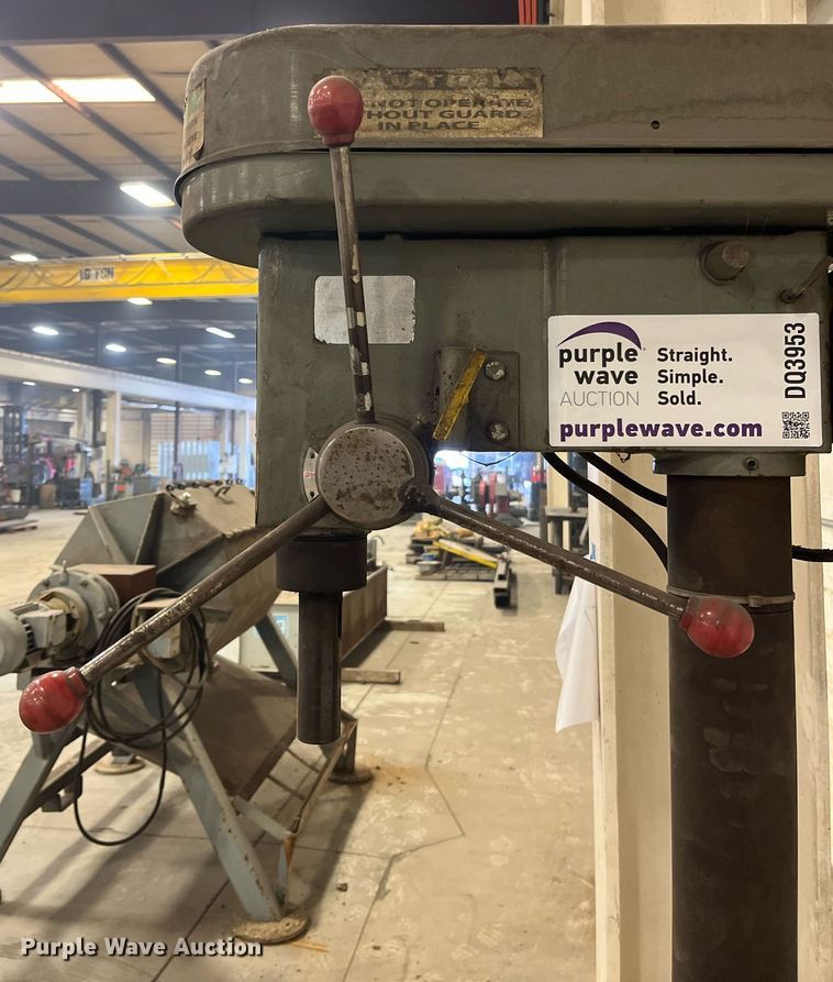 image for item DQ3953 1978 Duracraft PD22-12  drill press