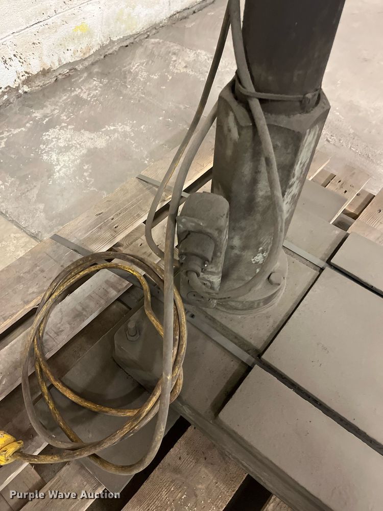 image for item DQ3953 1978 Duracraft PD22-12  drill press