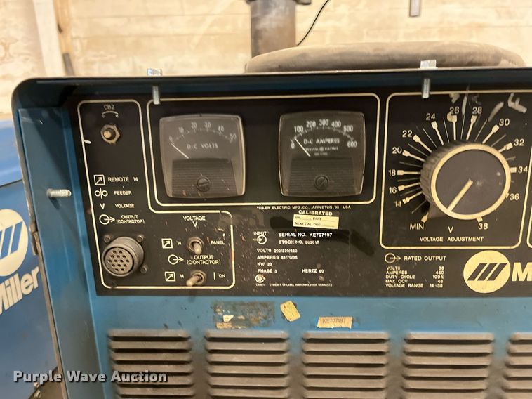 image for item DQ3954 (2) welder/generators
