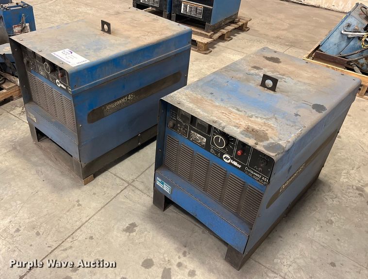 image for item DQ3960 (2) Miller Deltaweld 451 welder/generators