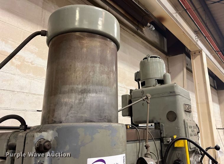 image for item DQ3965 1966 Ikeda 1300  radial drilling machine