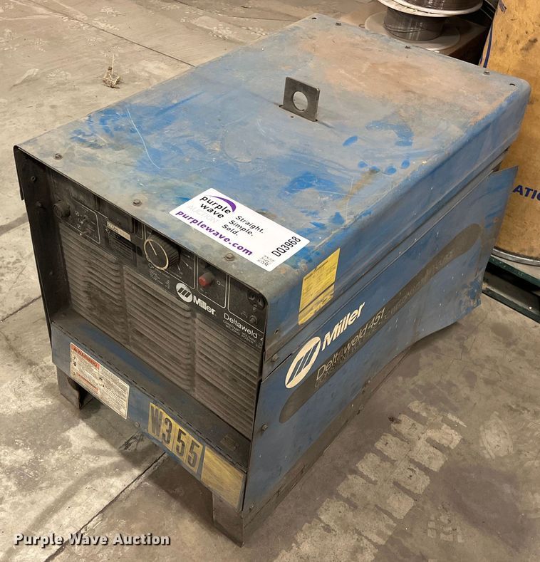 image for item DQ3968 Miller Deltaweld 451  welder/generator