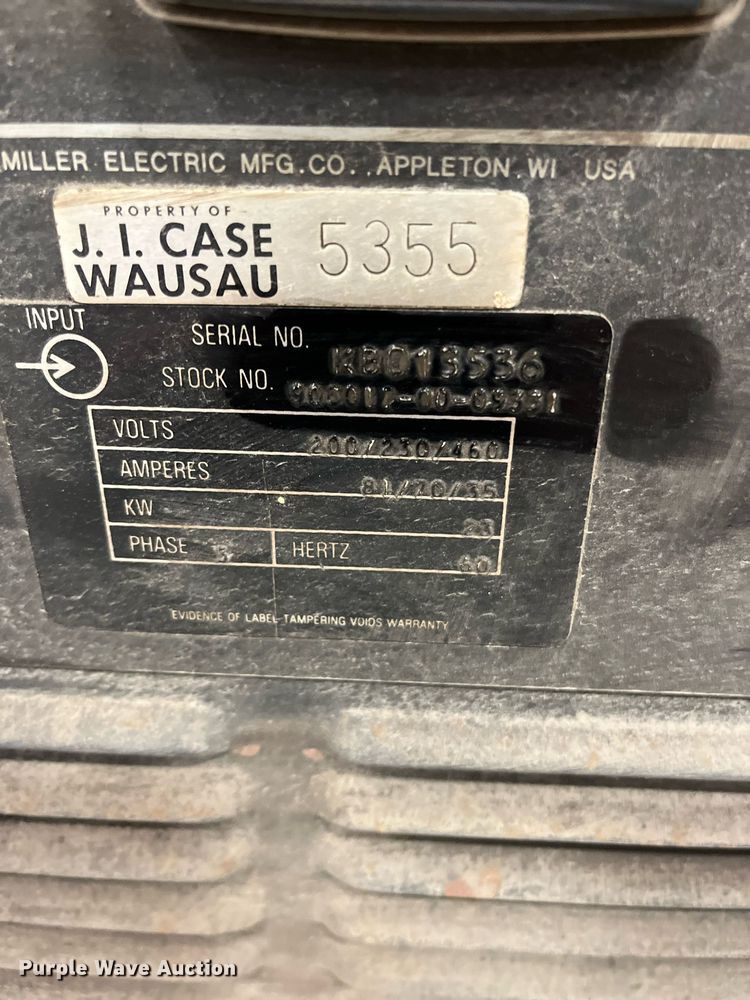 image for item DQ3968 Miller Deltaweld 451  welder/generator