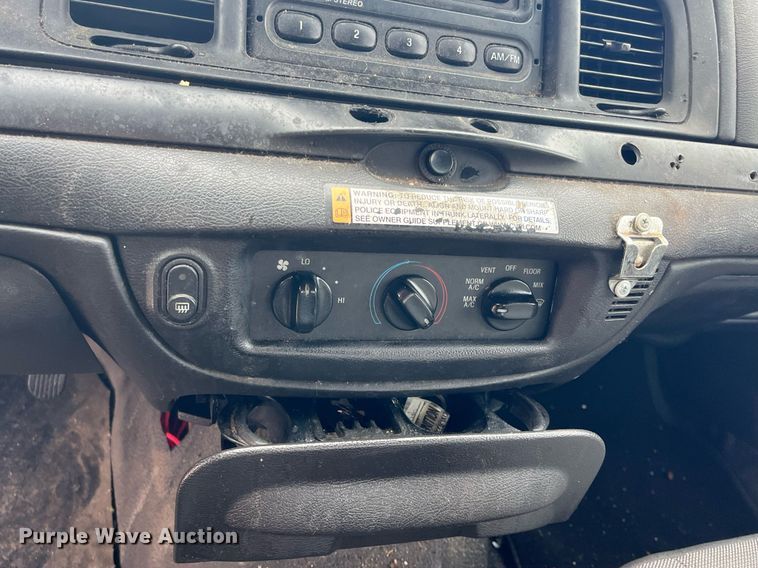 image for item DQ3988 2011 Ford Crown Victoria Police Interceptor