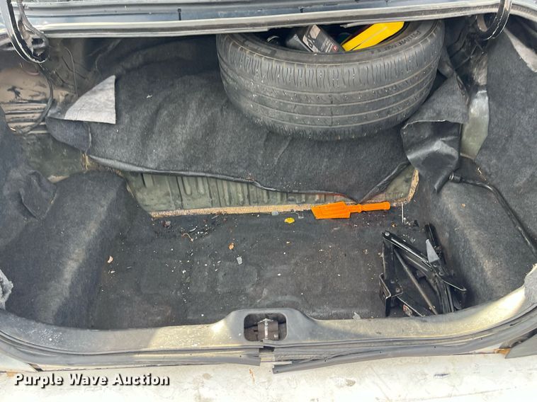 image for item DQ3988 2011 Ford Crown Victoria Police Interceptor