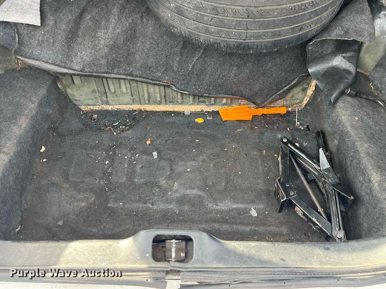 image for item DQ3988 2011 Ford Crown Victoria Police Interceptor