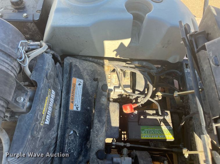 image for item DQ4023 Exmark Lazer Z  ZTR lawn mower