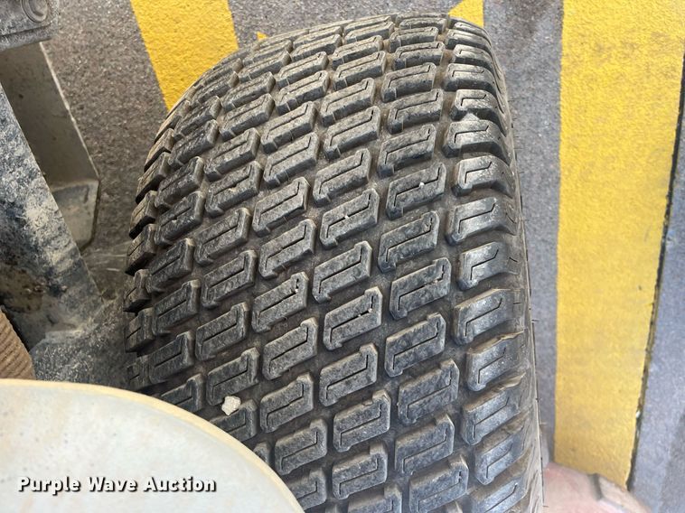 image for item DQ4023 Exmark Lazer Z  ZTR lawn mower