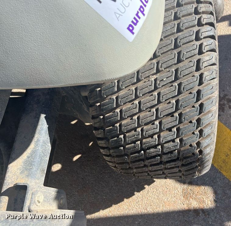 image for item DQ4023 Exmark Lazer Z  ZTR lawn mower