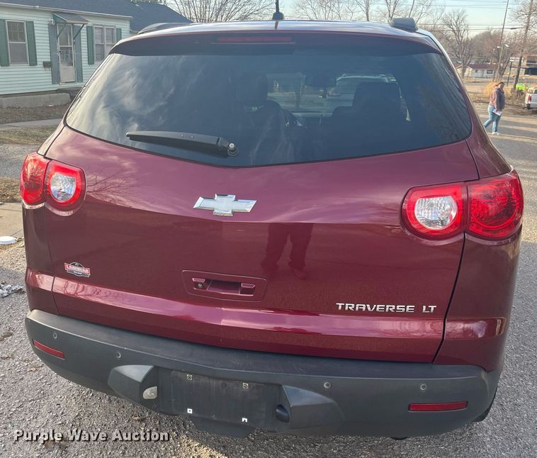 image for item DQ4067 2011 Chevrolet Traverse  SUV