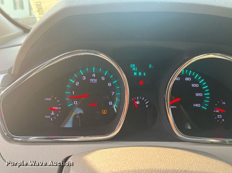 image for item DQ4067 2011 Chevrolet Traverse  SUV