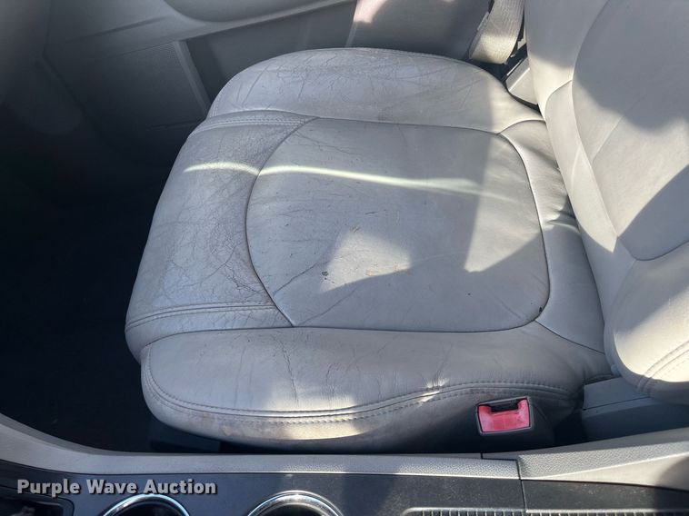 image for item DQ4067 2011 Chevrolet Traverse  SUV