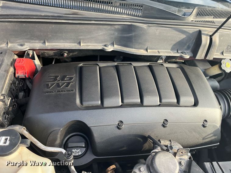 image for item DQ4067 2011 Chevrolet Traverse  SUV