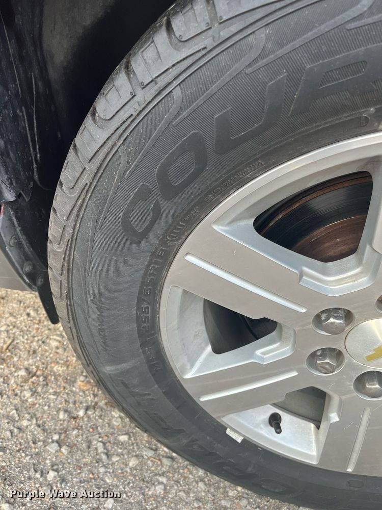 image for item DQ4067 2011 Chevrolet Traverse  SUV