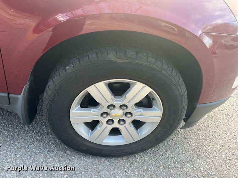 image for item DQ4067 2011 Chevrolet Traverse  SUV