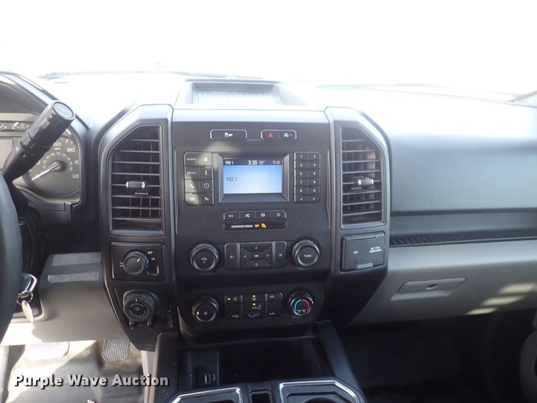 image for item DQ5080 2019 Ford F150 XL  SuperCrew pickup truck