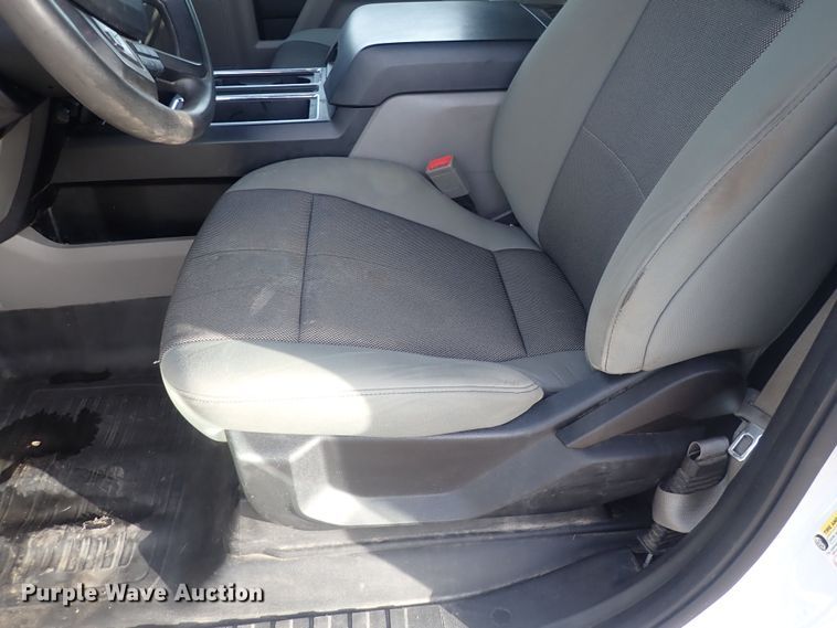 image for item DQ5080 2019 Ford F150 XL  SuperCrew pickup truck