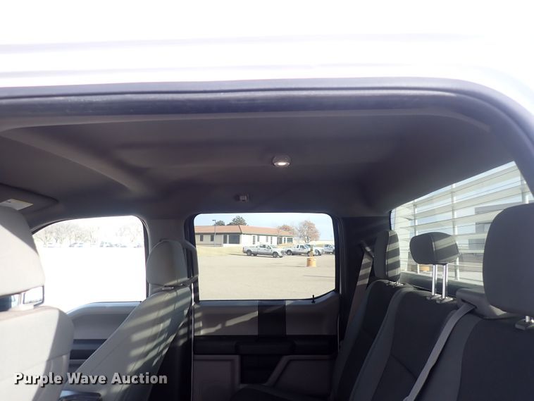 image for item DQ5080 2019 Ford F150 XL  SuperCrew pickup truck