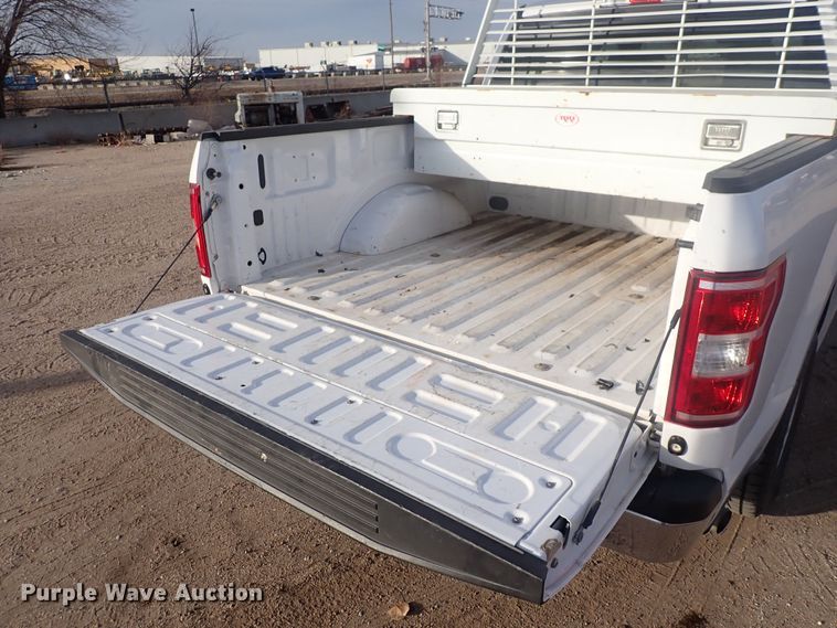 image for item DQ5080 2019 Ford F150 XL  SuperCrew pickup truck