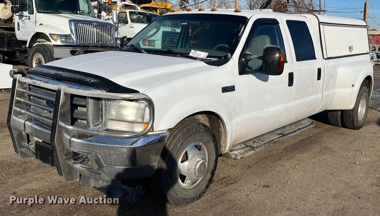 image for item DQ5108 2003 Ford F350 Super Duty  Crew Cab pickup truck