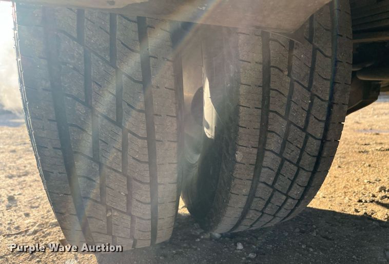 image for item DQ5108 2003 Ford F350 Super Duty  Crew Cab pickup truck