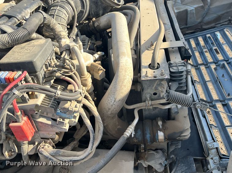 image for item DQ5110 2005 Chevrolet C4500  flatbed truck