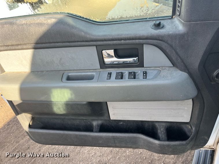 image for item DQ5111 2014 Ford F150  SuperCab pickup truck