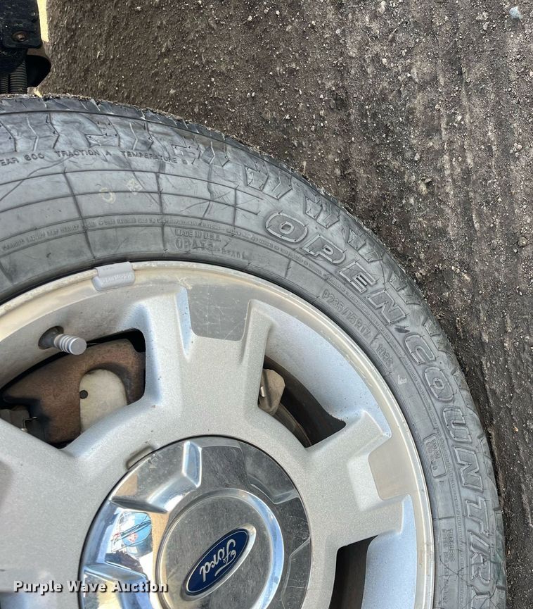 image for item DQ5111 2014 Ford F150  SuperCab pickup truck